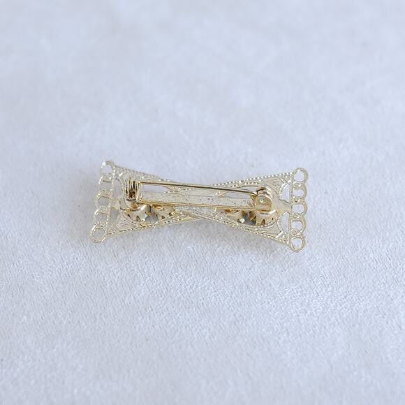 Vintage Filigree Bar Brooch Green Cabochons Pin Clasp Gift Keepsake - Picture 3 of 4